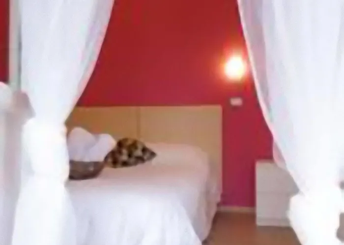 Гостевой дом House Garden 4*
